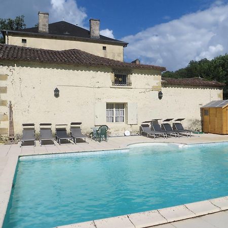 Aux Trois Fontaines Eynesse Exterior photo